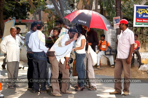 U & I - 105 / 152 photos