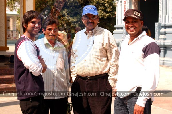 U & I - 115 / 152 photos