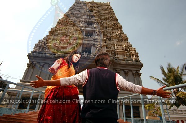 U & I - 125 / 152 photos