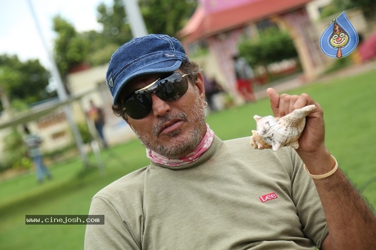 Ullala Ullala Movie Stills - 1 / 4 photos