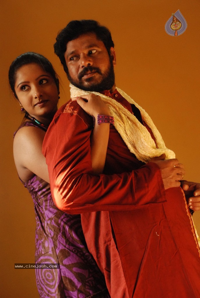 Un Bodhaikku Naan Oorugava Tamil Movie Spicy Stills - 1 / 20 photos