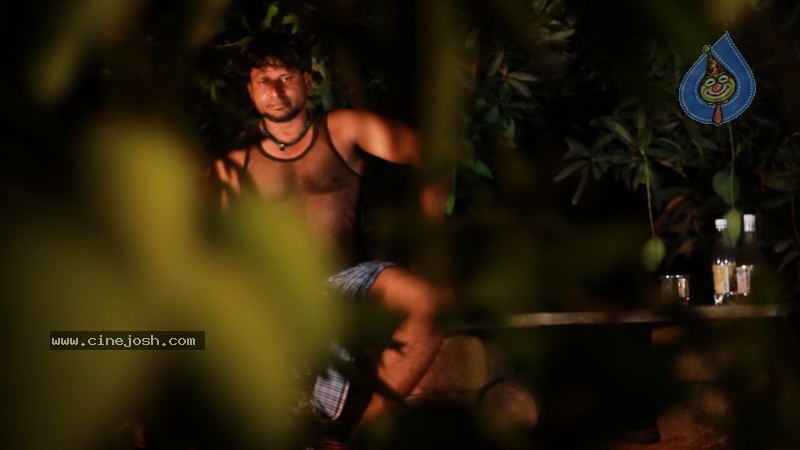 Usuru Movie New Stills - 6 / 67 photos