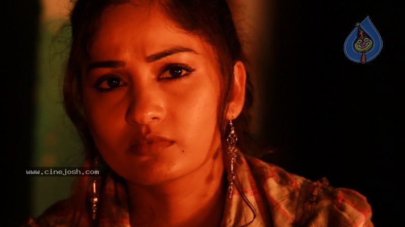 Usuru Movie New Stills - 34 / 67 photos