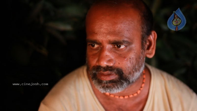 Usuru Movie New Stills - 51 / 67 photos