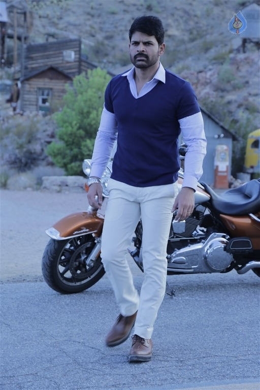 Vaadu Osthadu Movie Stills - 3 / 20 photos