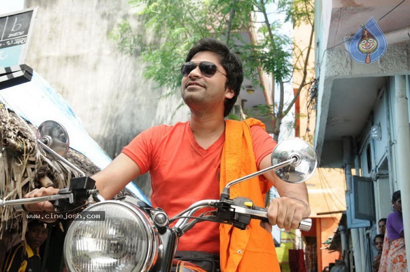 Vaanam Movie Stills - 1 / 26 photos