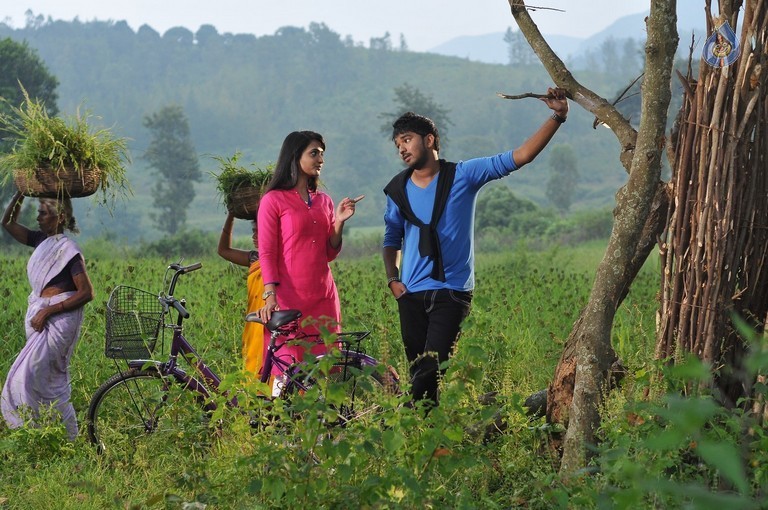 Vaanavillu Movie New Photos - 8 / 13 photos