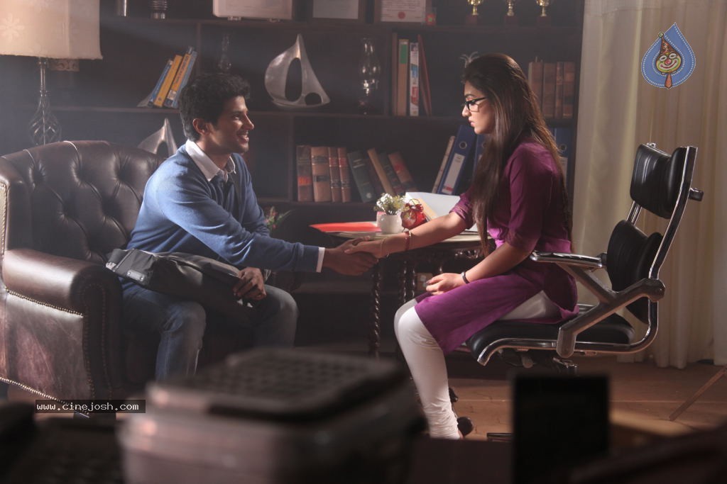 Vaayai Moodi Pesavum Tamil Movie Stills - 61 / 112 photos