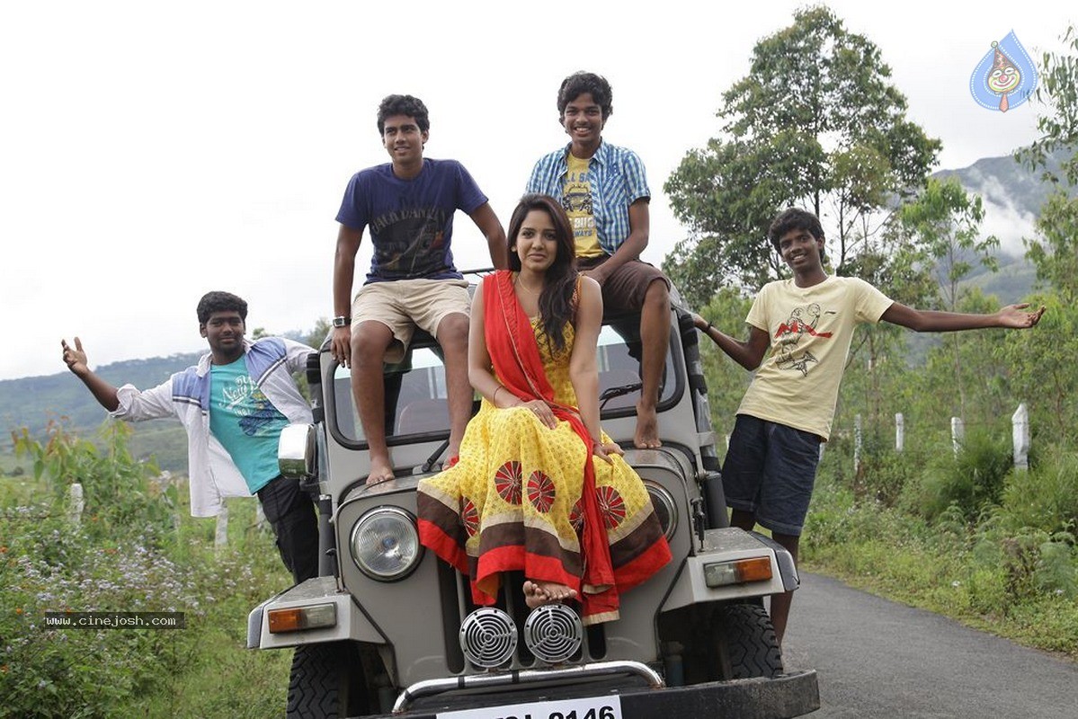 Vajram Tamil Movie Stills - 21 / 66 photos