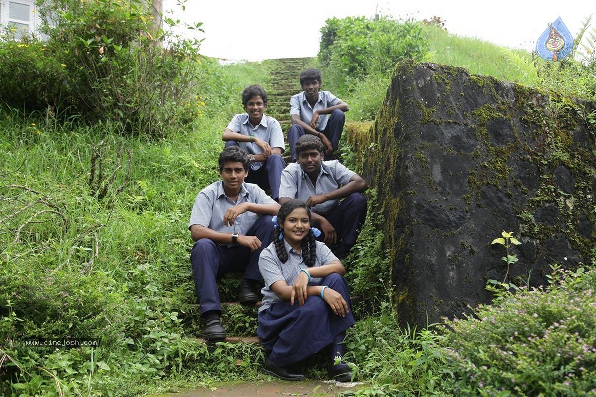 Vajram Tamil Movie Stills - 34 / 66 photos