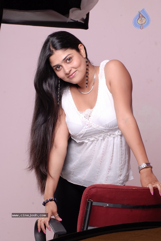 Vankarodu Movie New Stills - 15 / 45 photos