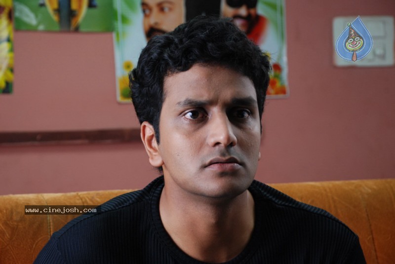 Varaprasad and Pottiprasad Movie New Stills - 89 / 119 photos