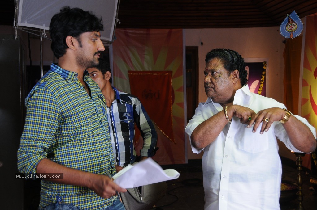 Vasool Raja Movie Latest Stills - 51 / 103 photos