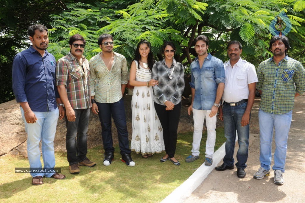 Vasul Raja Movie Opening - 9 / 100 photos