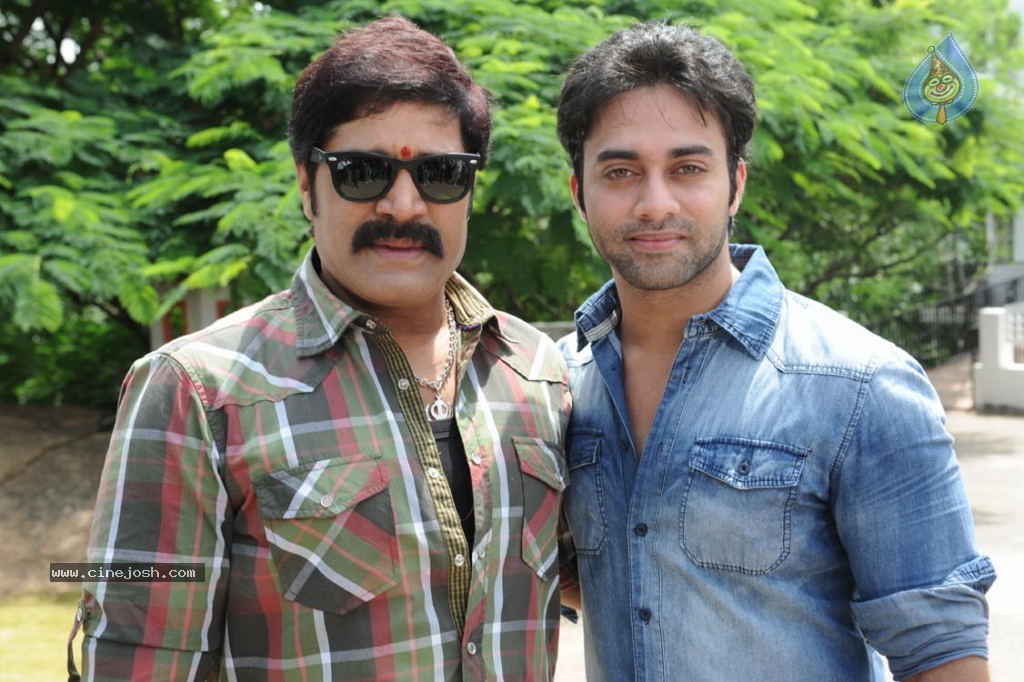 Vasul Raja Movie Opening - 43 / 100 photos