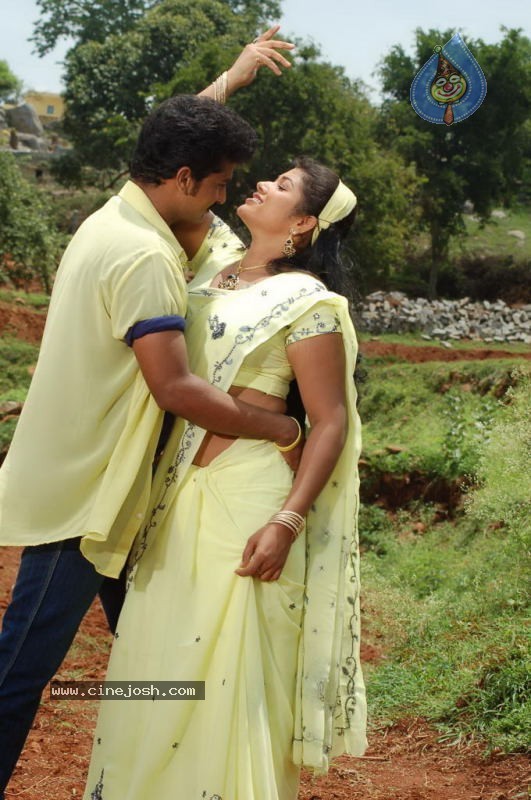 Vazhi Vidu Kanne Vazhi Vidu Movie Stills - 35 / 37 photos