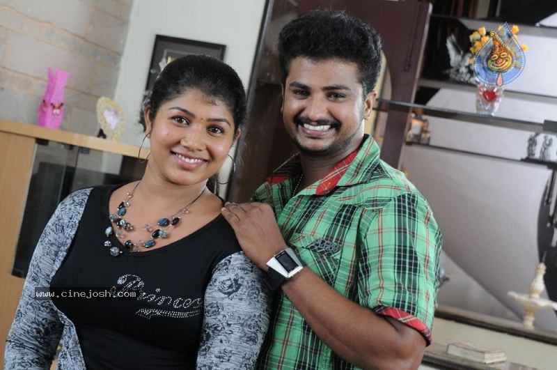 Vazhi Vidu Kanne Vazhi Vidu Tamil Movie Stills - 11 / 41 photos