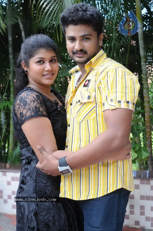 Vazhi Vidu Kanne Vazhi Vidu Tamil Movie Stills - 14 / 41 photos