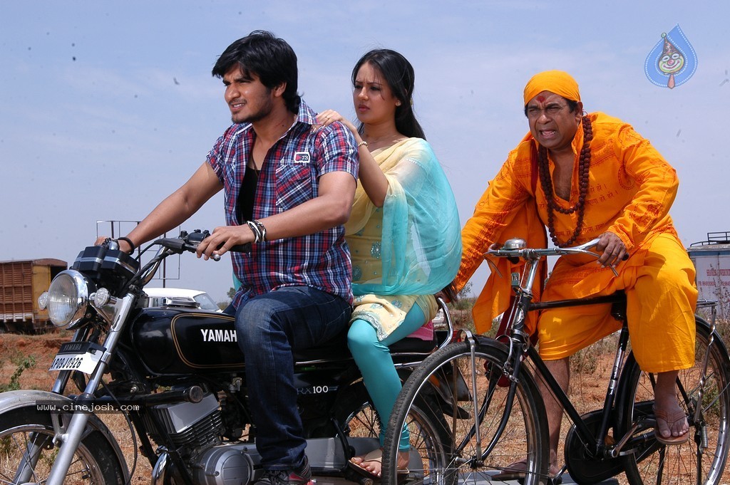 Veedu Theda Movie New Stills - 35 / 72 photos