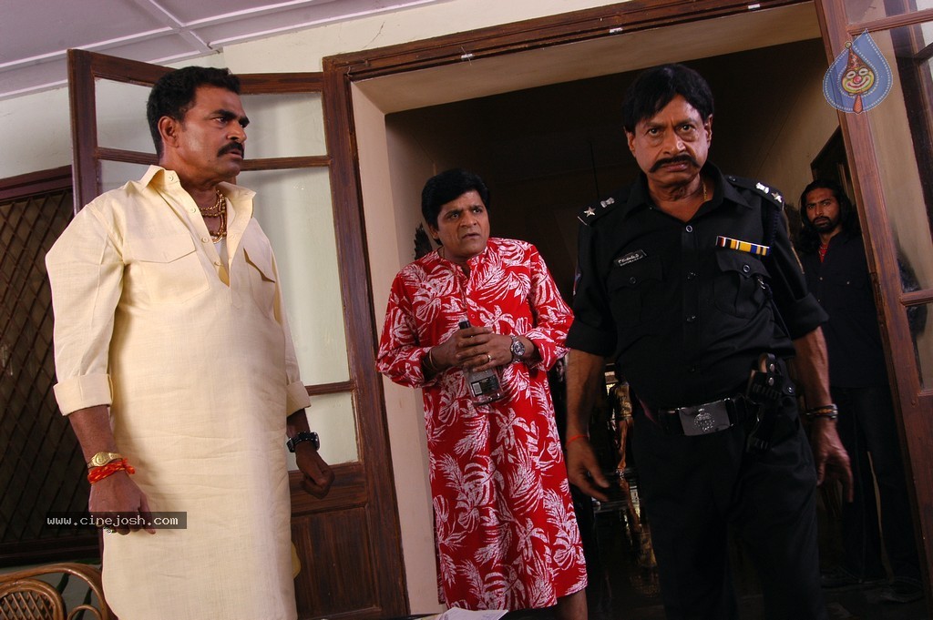 Veedu Theda Movie New Stills - 54 / 72 photos