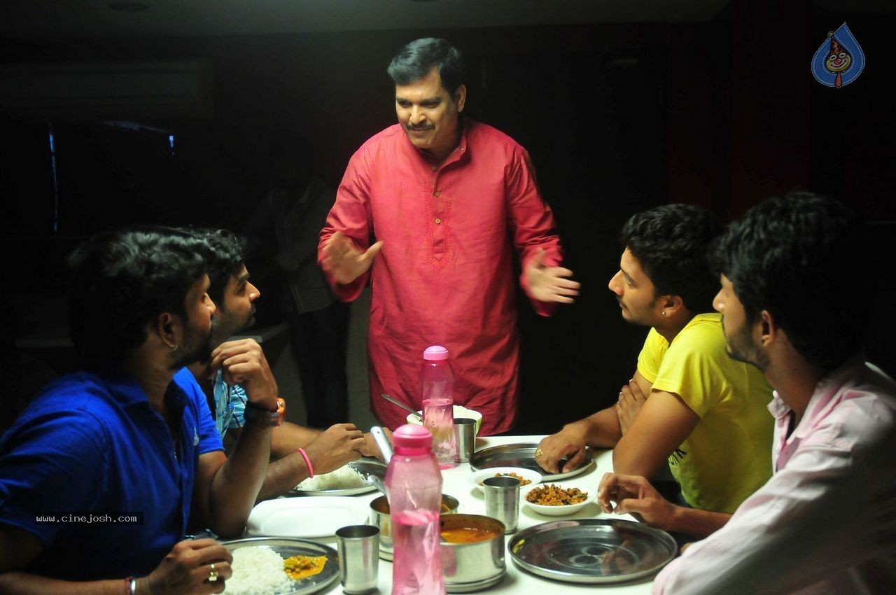 Veelaithe Premiddam Movie Stills - 20 / 44 photos