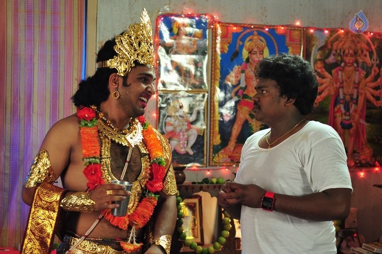 Veelaithe Premiddam New Photos - 3 / 26 photos