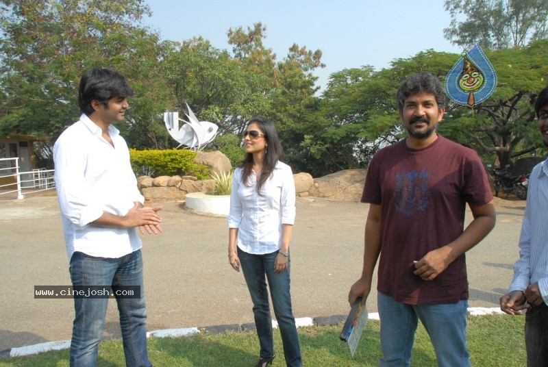 Veelle Movie Opening Stills - 22 / 36 photos