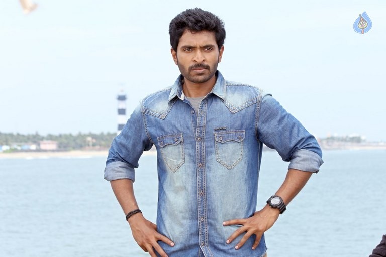 Veera Shivaji Tamil Film Photos - 20 / 31 photos