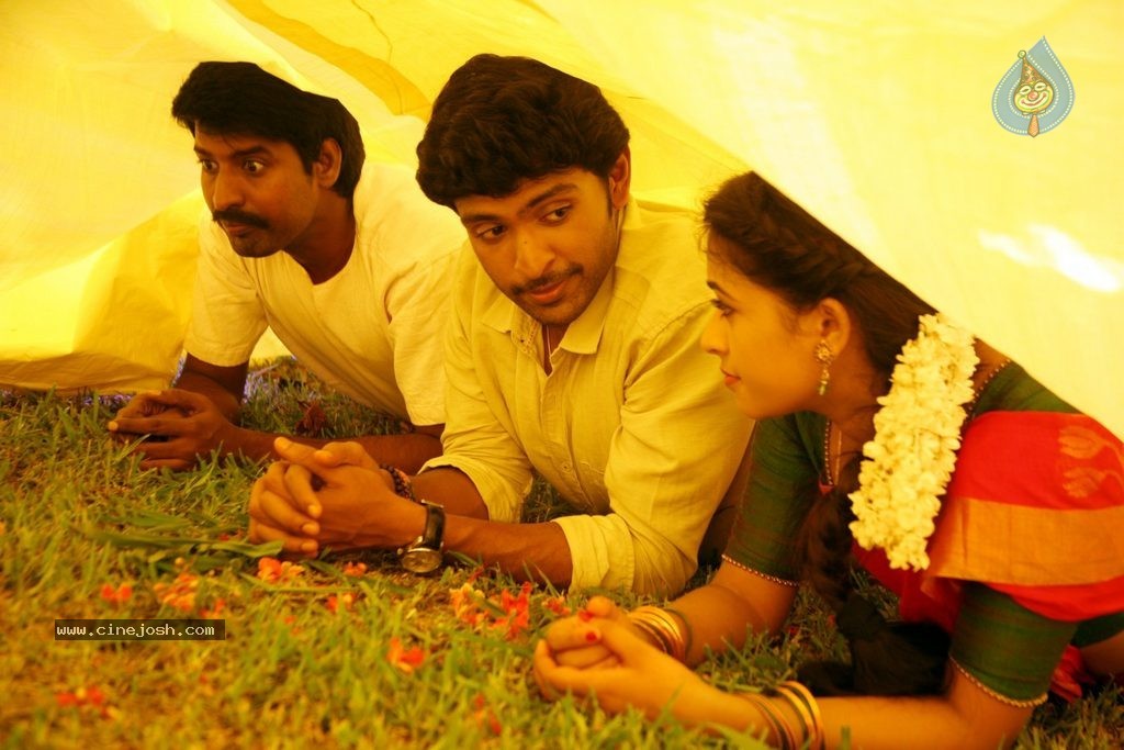 Vellakkara Durai Tamil Movie Gallery - 20 / 68 photos
