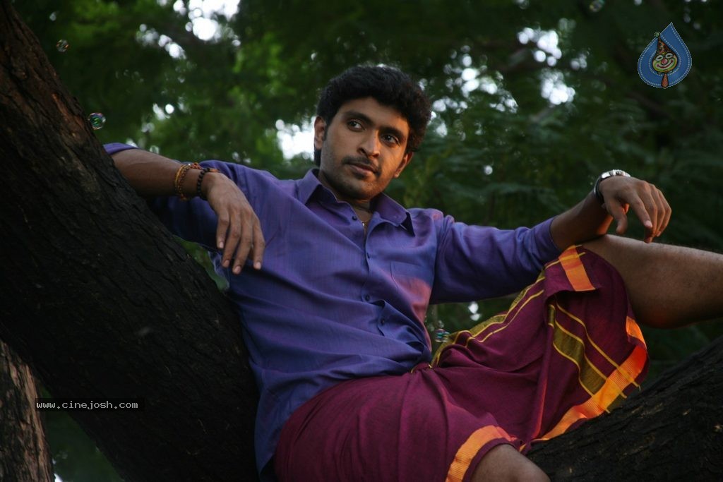 Vellakkara Durai Tamil Movie Gallery - 43 / 68 photos