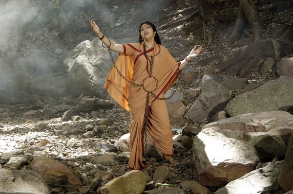 Vengamaamba  - 11 / 22 photos