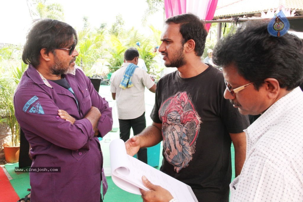 Venkatadri Express Movie Stills n Walls - 76 / 111 photos