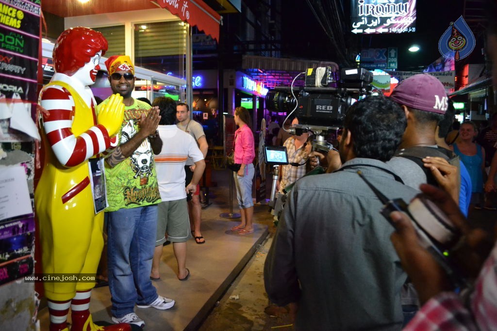 Vennela One and Half Movie Latest Stills - 9 / 51 photos