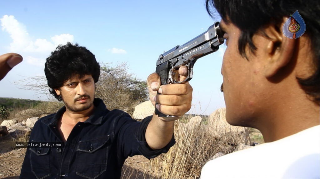 Vethika Nenu Naa Ishtamga Movie Stills - 6 / 33 photos