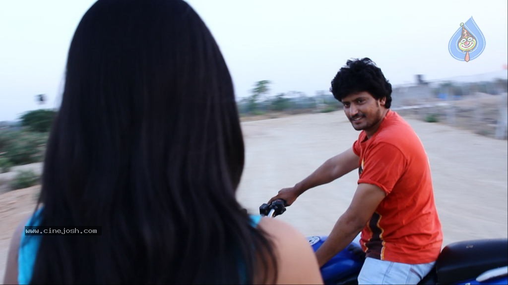 Vethika Nenu Naa Ishtamga Movie Stills - 14 / 33 photos