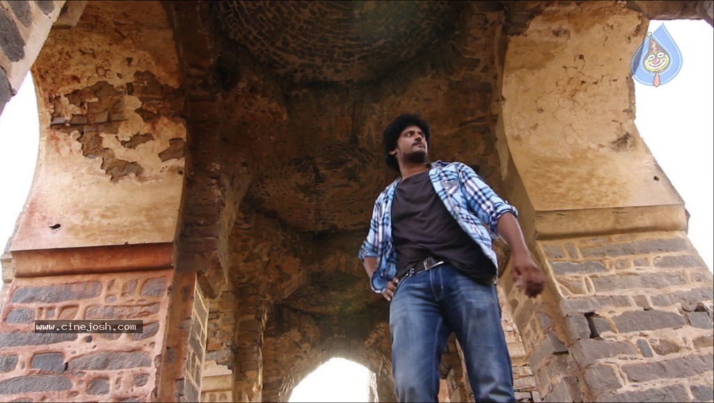 Vethika Nenu Naa Ishtamga Movie Stills - 27 / 33 photos