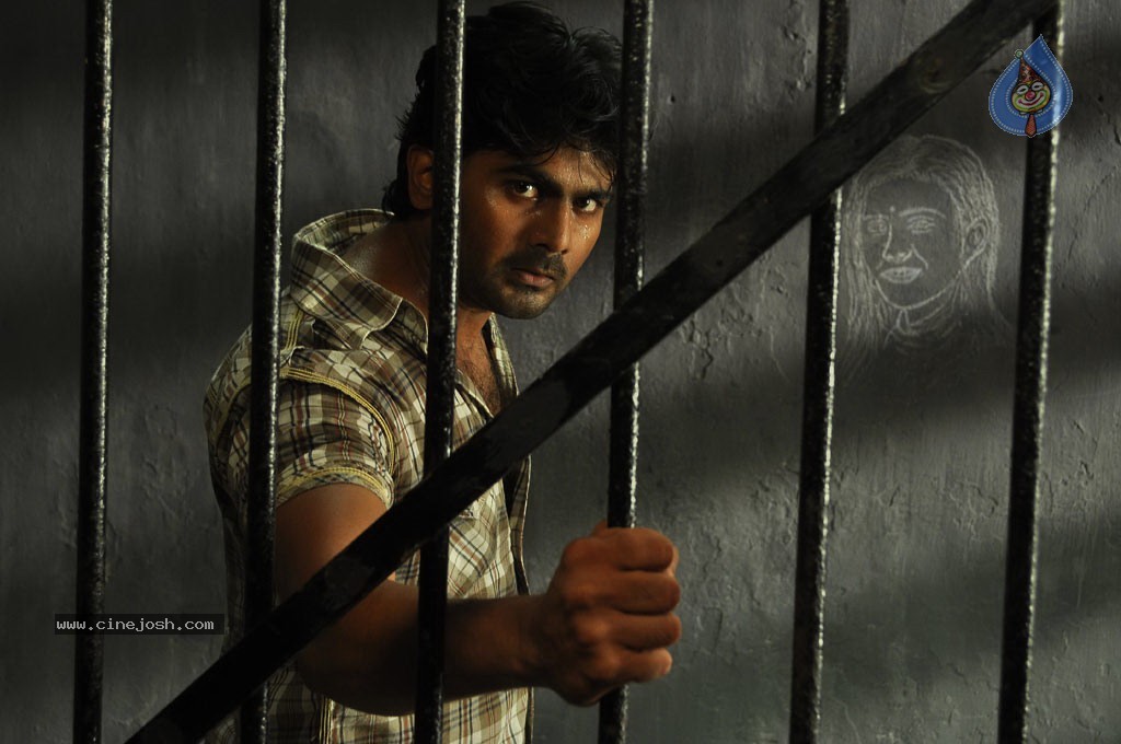 Vetkathai Kettal Enna Tharuvai Tamil Movie Stills - 65 / 81 photos