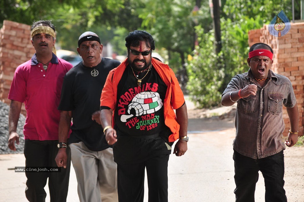 Vetkathai Kettal Enna Tharuvai Tamil Movie Stills - 77 / 81 photos