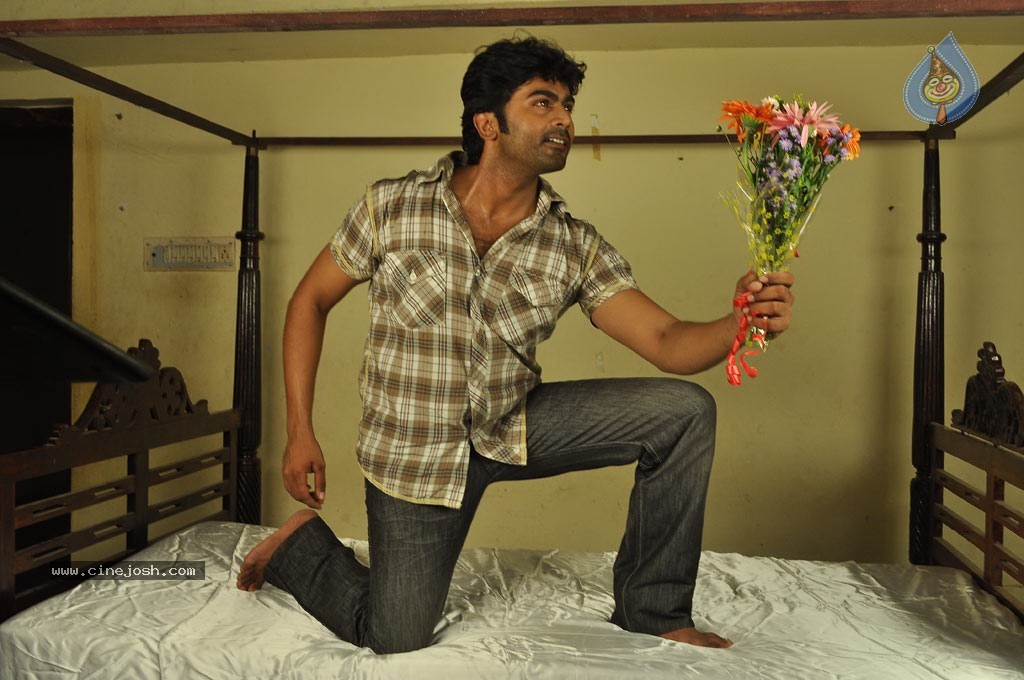 Vetkathai Kettal Enna Tharuvai Tamil Movie Stills - 79 / 81 photos