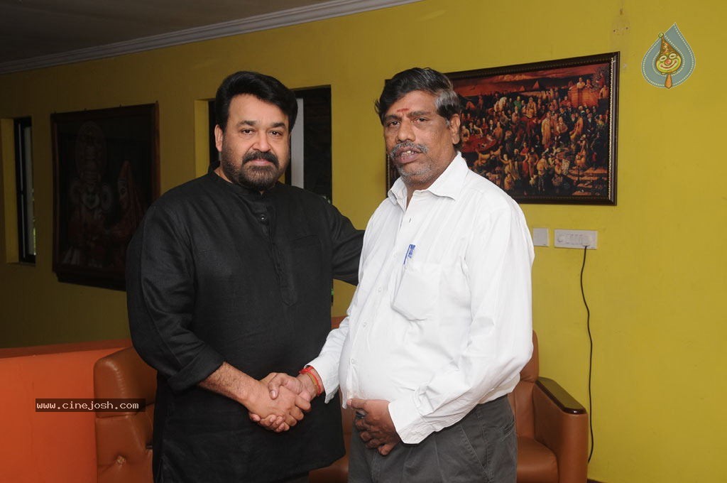 Vetrimaran IPS Tamil Movie Stills - 19 / 89 photos