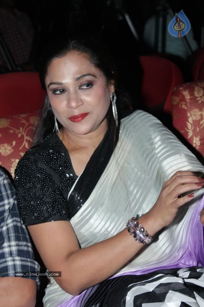 Vetrimaran IPS Tamil Movie Stills - 31 / 89 photos