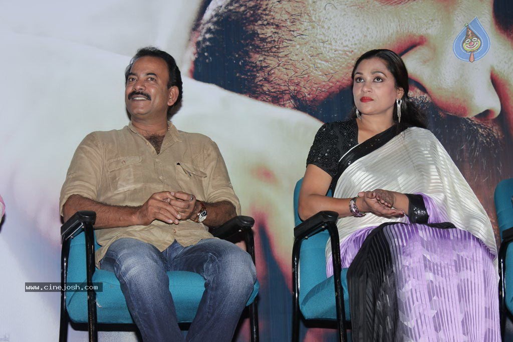 Vetrimaran IPS Tamil Movie Stills - 78 / 89 photos