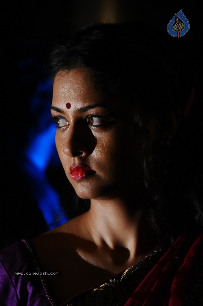 Vidiyamoon Movie Stills - 53 / 58 photos