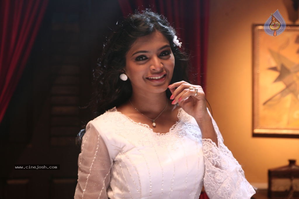 Villa Movie Stills - 16 / 18 photos