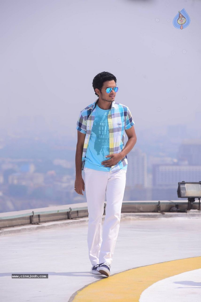Vinavayya Ramayya Movie Stills - 2 / 24 photos