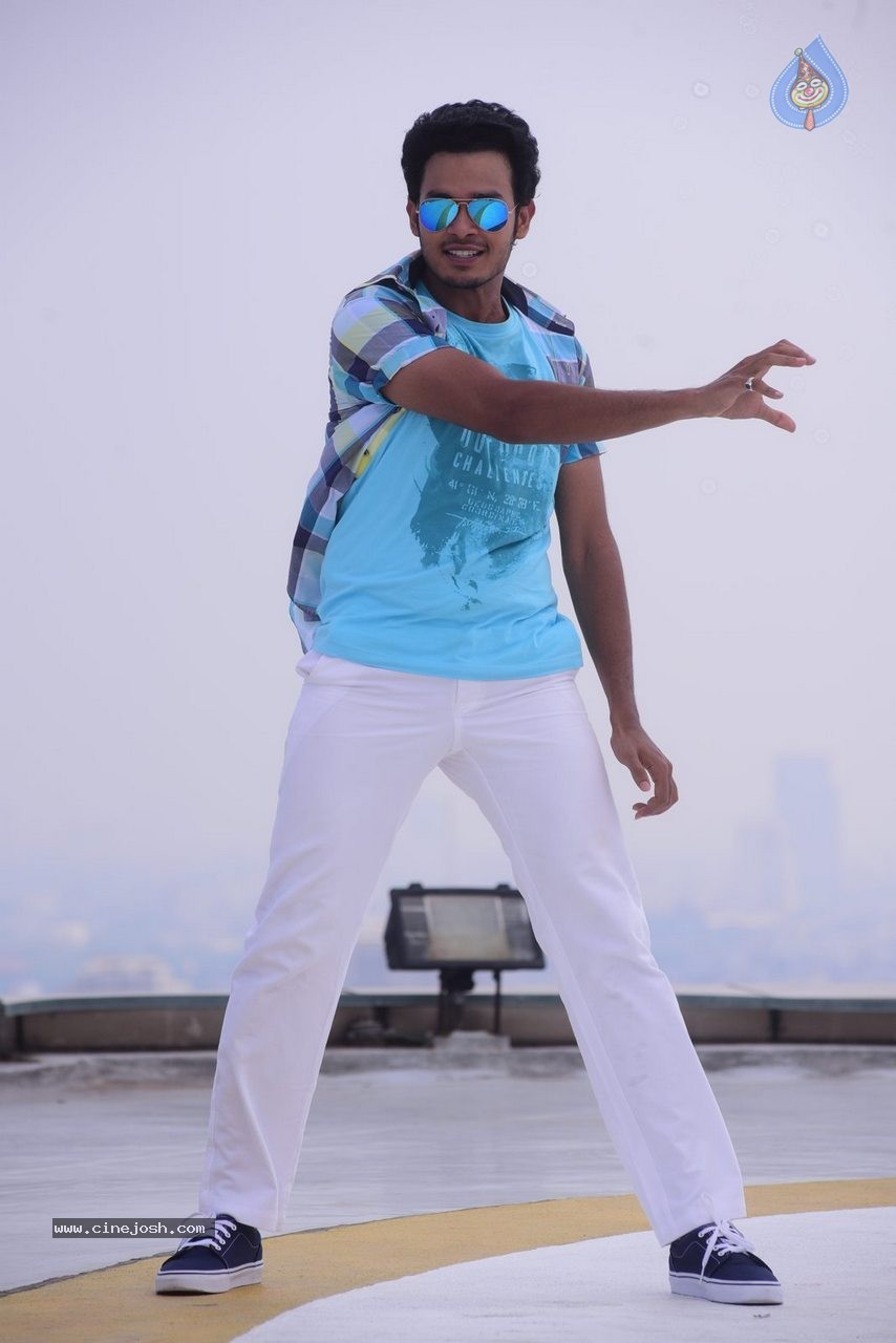 Vinavayya Ramayya New Pics - 3 / 9 photos