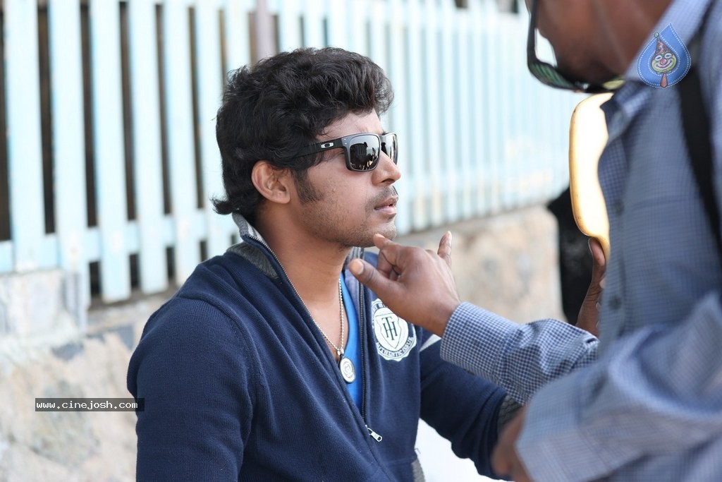 Vinodam 100 Percent Movie New Stills - 6 / 31 photos