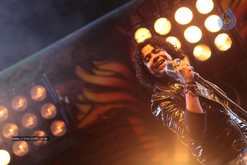 Dega Movie New Stills - 15 / 67 photos