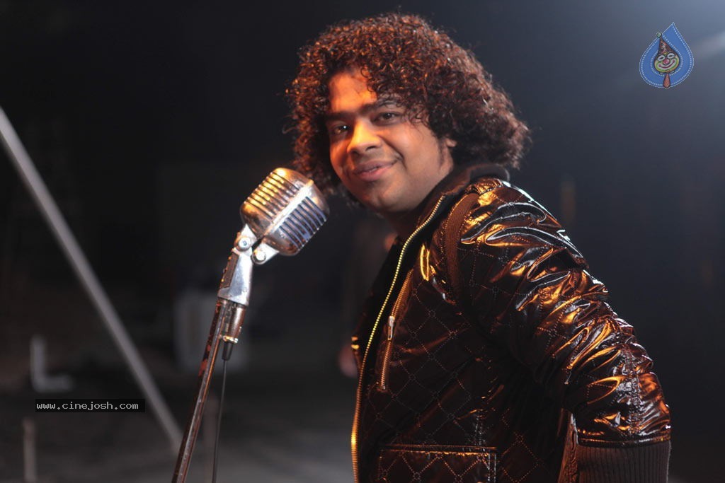 Dega Movie New Stills - 18 / 67 photos