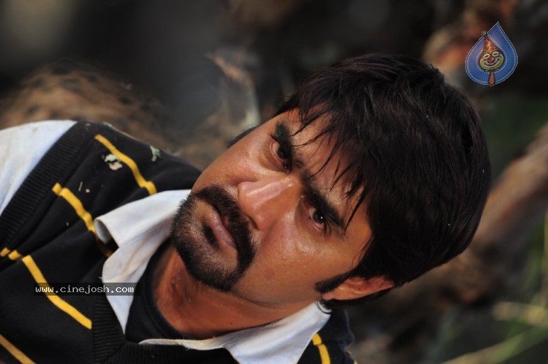 Virodhi Movie New Stills - 50 / 97 photos